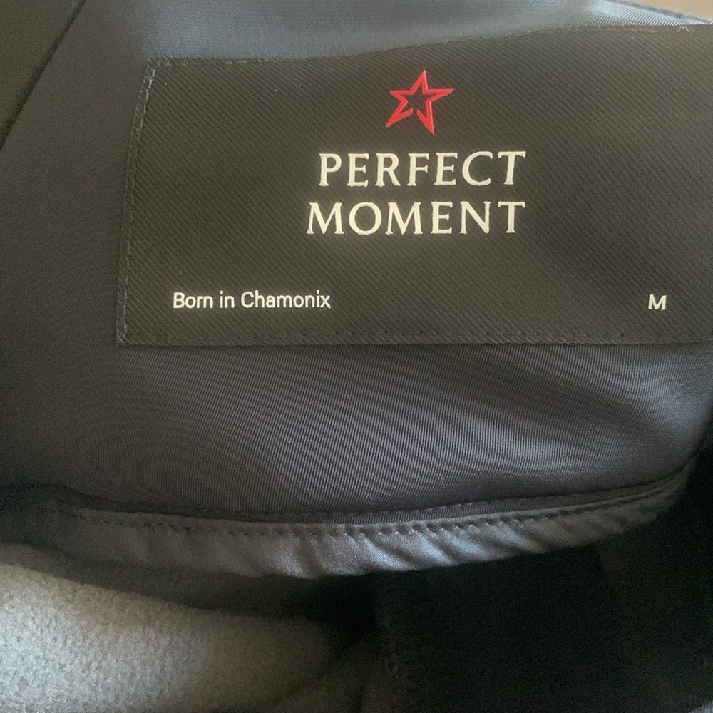 NWT perfect moment aurora skinny pants with strap - Picture 10 of 16